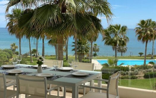 Horizon beach - eerstelijns zon/zee/strand appartement in Estepona