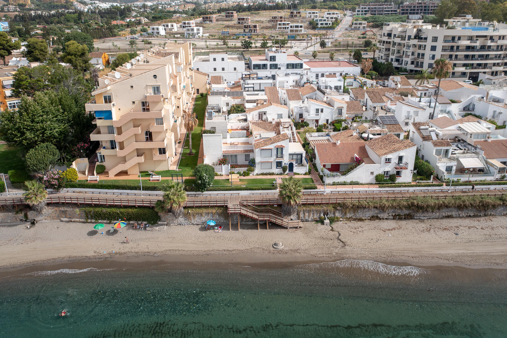 Strandhuis, El Pirata Estepona